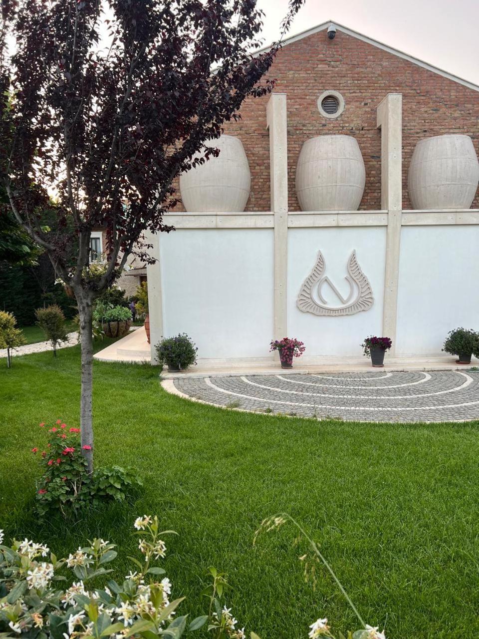 Nurellari Winery Cellar And Guest House Berat Luaran gambar